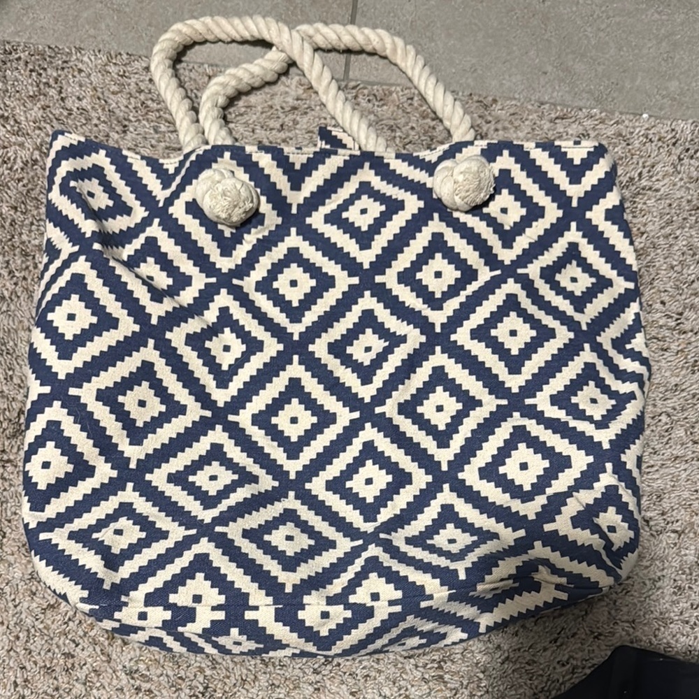 Summer & Rose- Navy and White Geometric Tote Bag